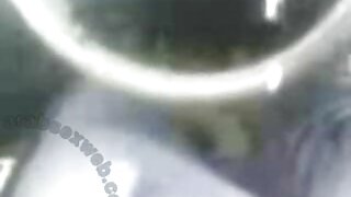 ಕಫ್ಡ್ ಬಿಚ್ ಕಿಟಾನಾ ಲೂ ...